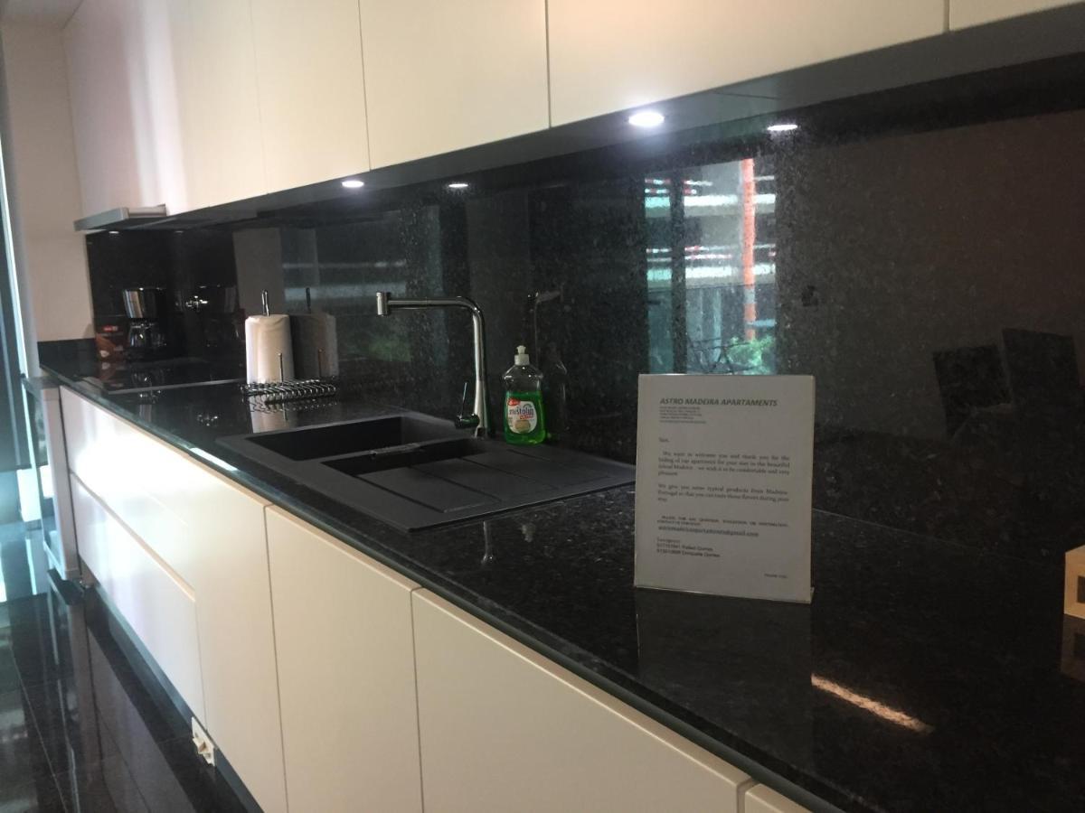Astro Madeira Apartments Фуншал Екстериор снимка