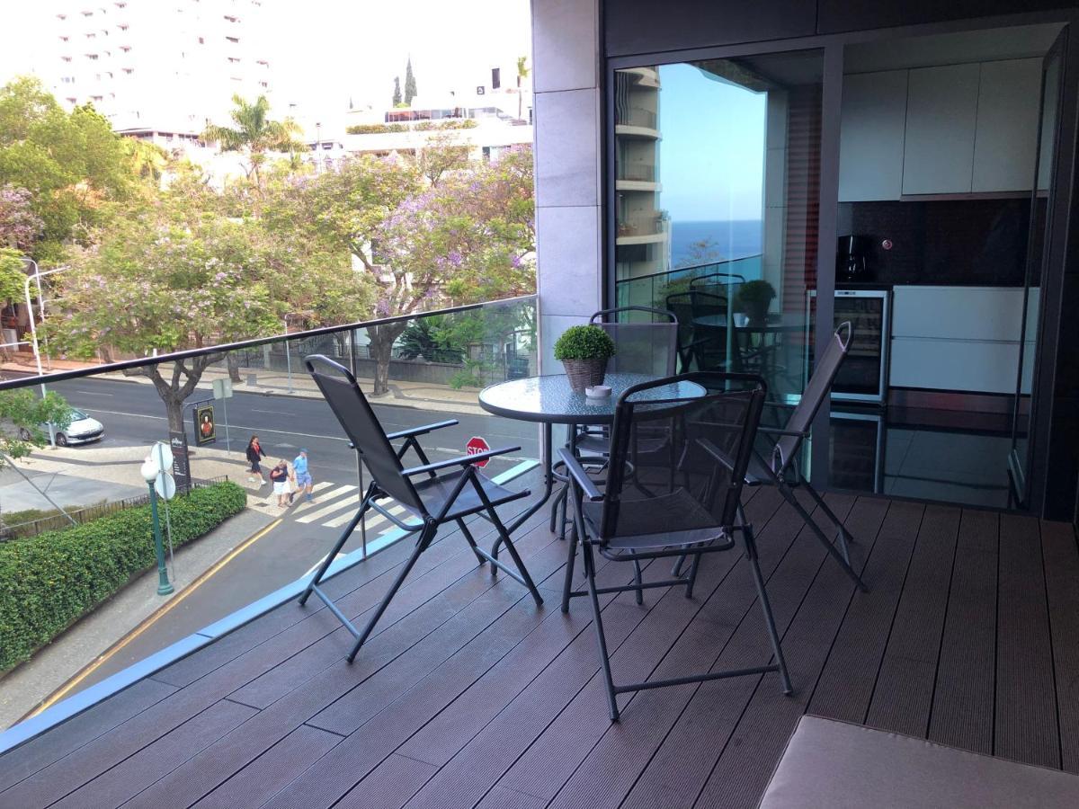 Astro Madeira Apartments Фуншал Екстериор снимка
