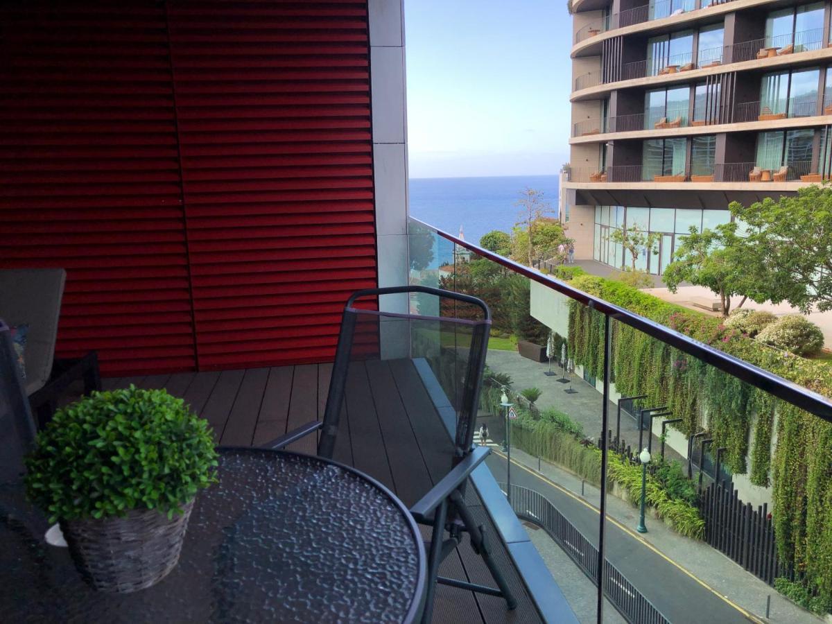 Astro Madeira Apartments Фуншал Екстериор снимка
