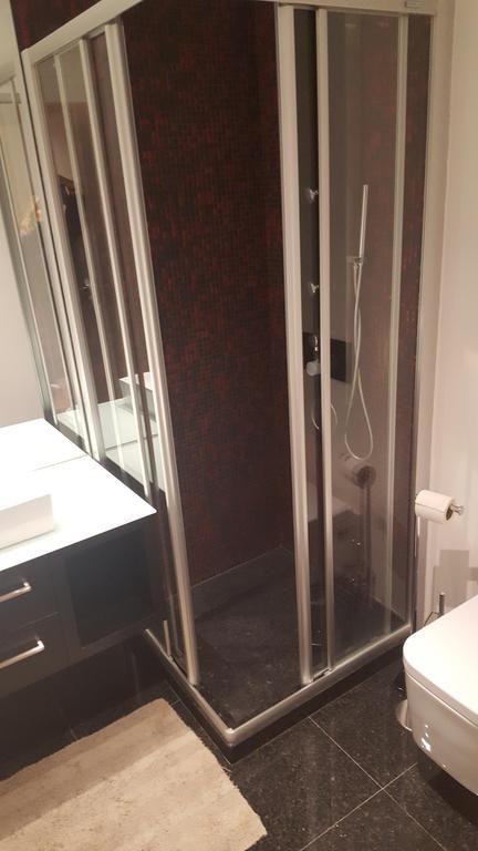 Astro Madeira Apartments Фуншал Екстериор снимка